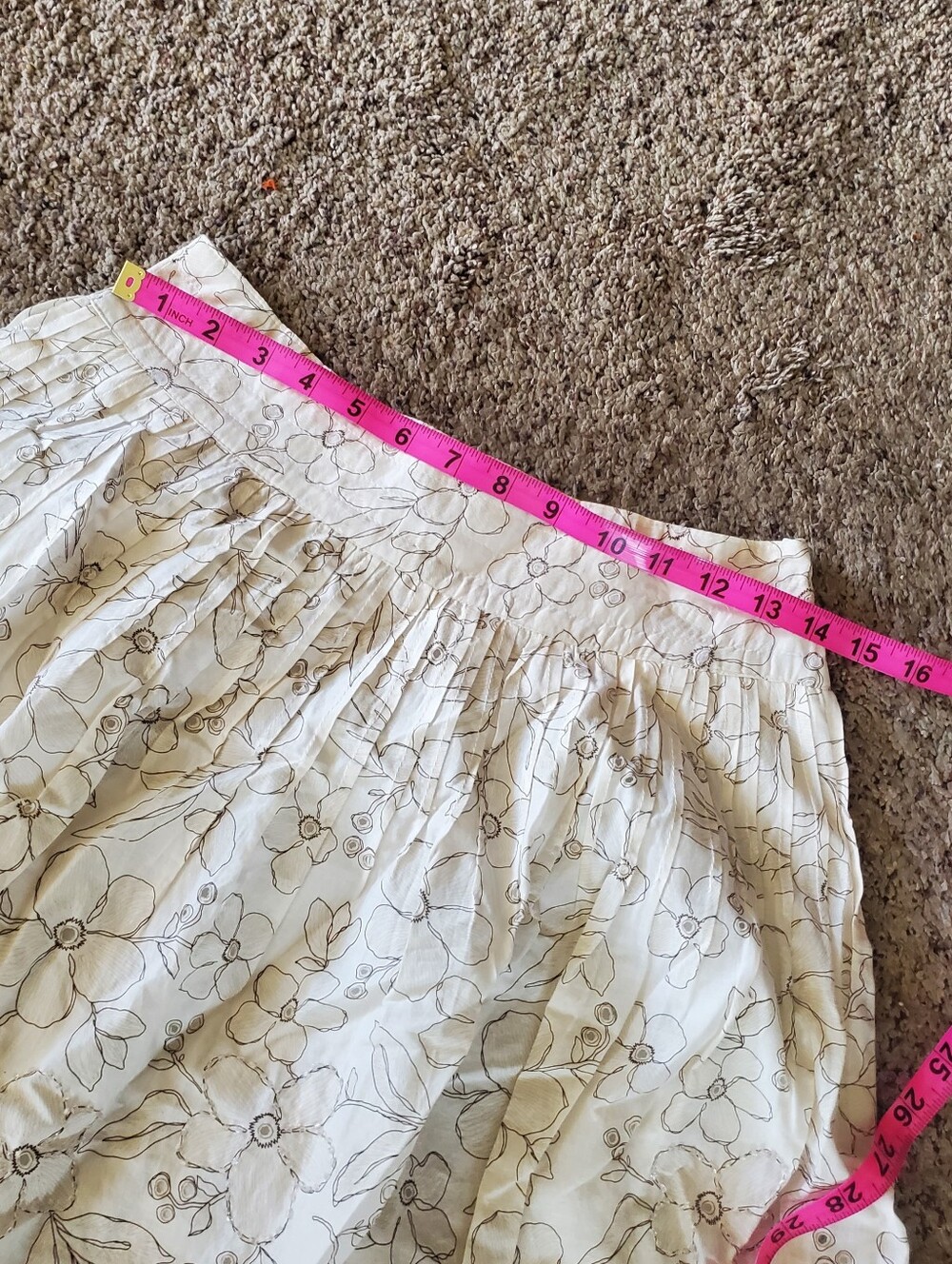 skirt - Picture 6 of 10